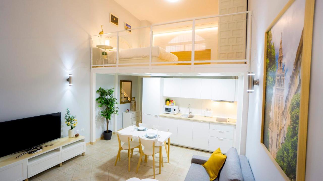 Rentalsevilla Escuelas Pias エクステリア 写真